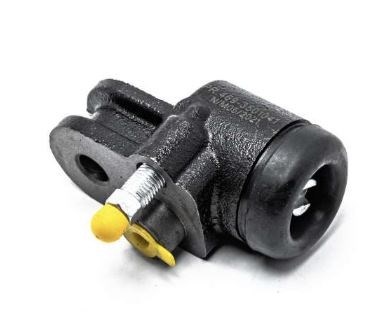 Цилиндр рабочий тормозной передний УАЗ-469, 452 левый PRAVT MP-469-3501041-L